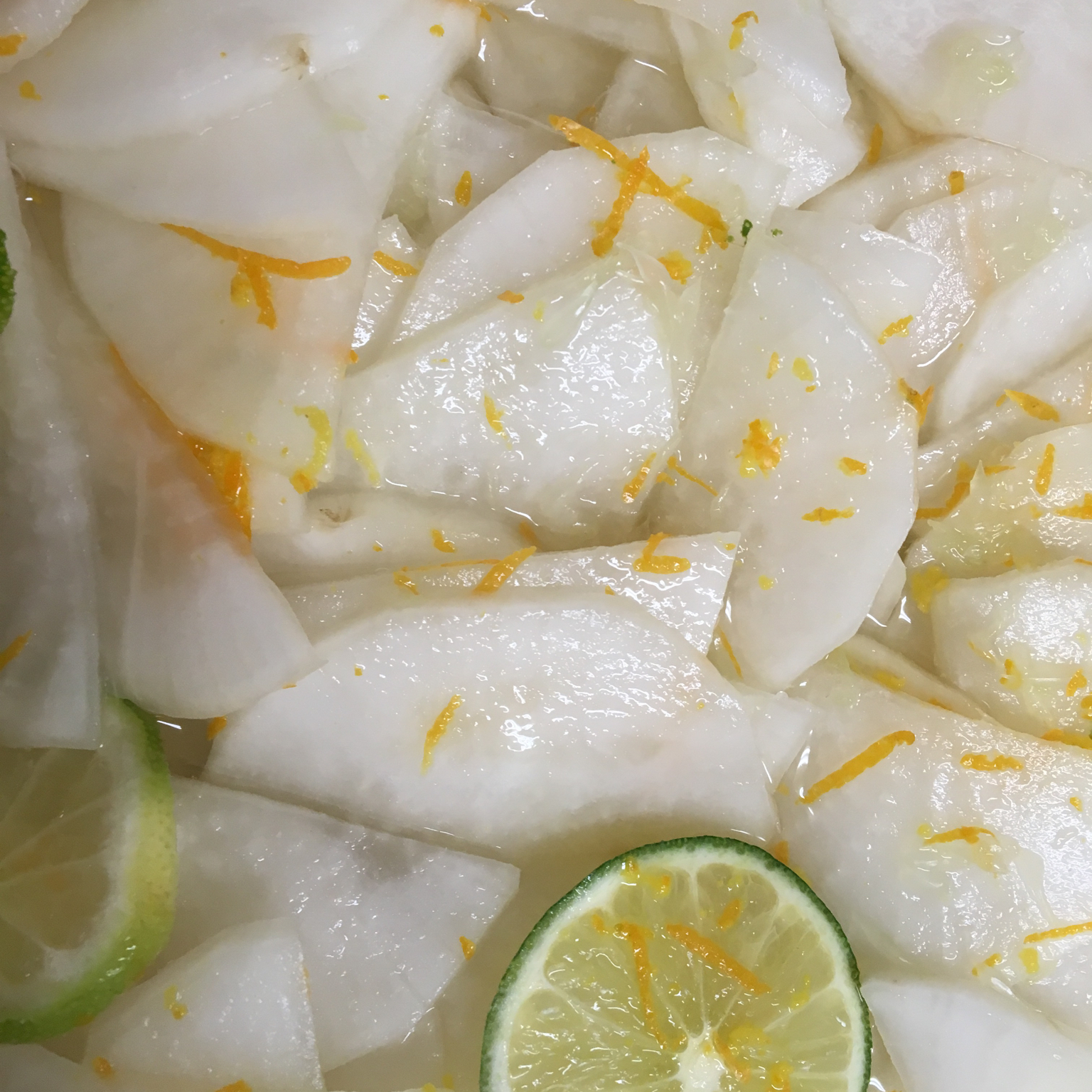 日式柠香腌萝卜