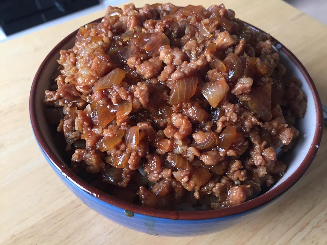 台湾肉燥饭