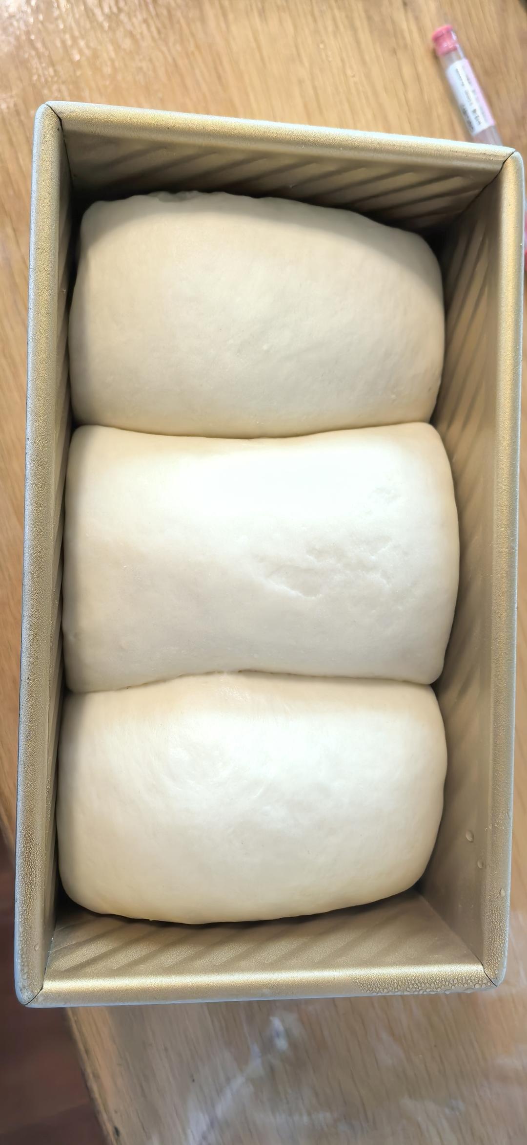 中种乳清蛋白吐司
