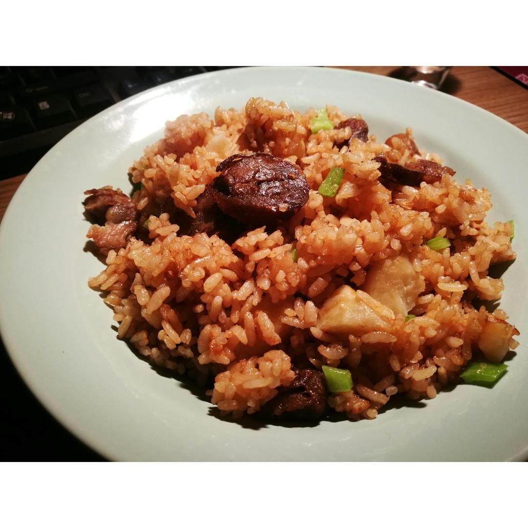 土豆腊味饭