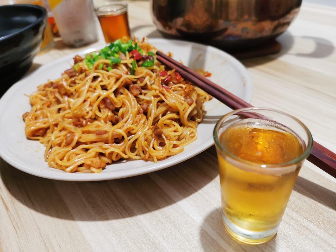 蚂蚁上树-5块钱搞定一道忽悠人的菜，没想到全家还要抢着吃