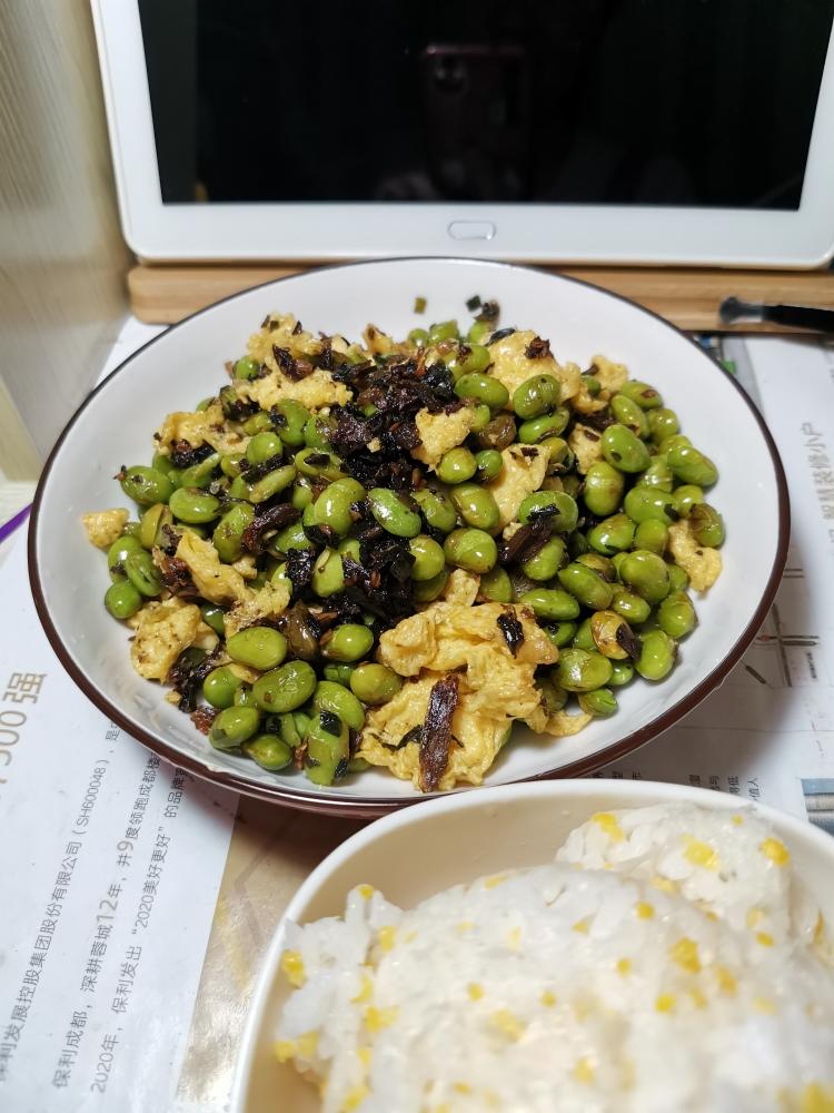 青豆炒鸡蛋之宜宾芽菜版
