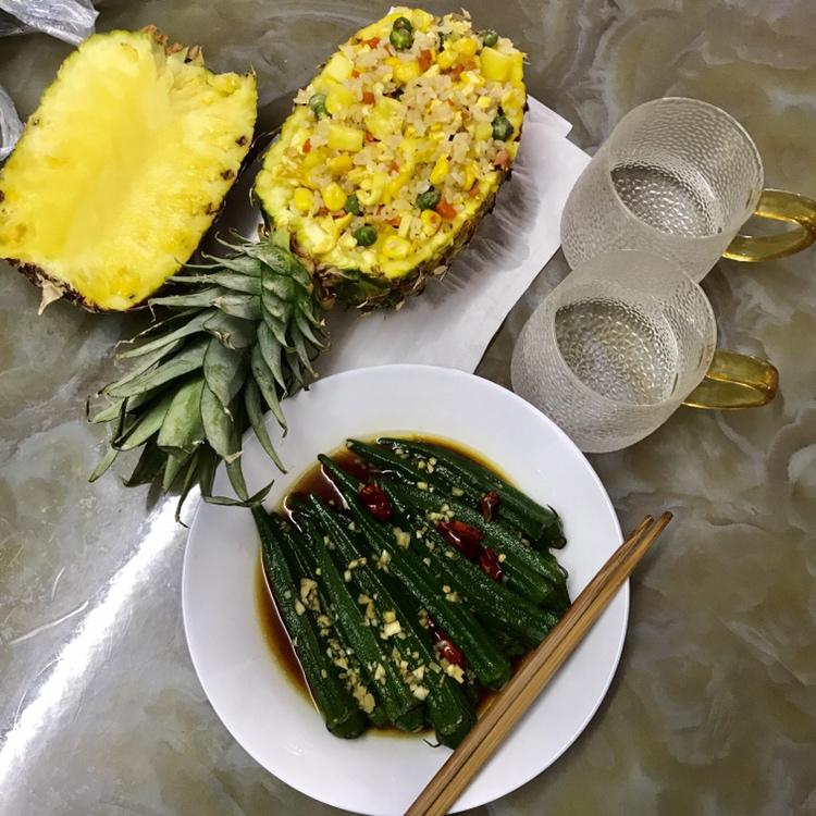 凤梨炒饭