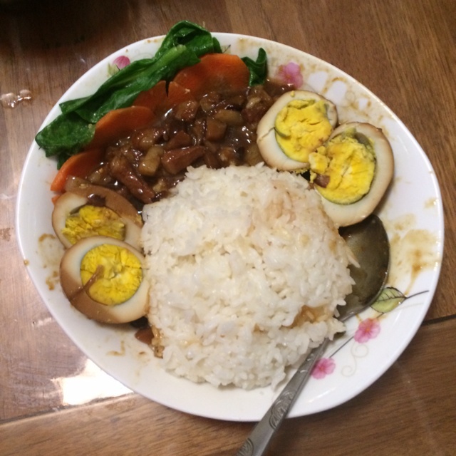 台式卤肉饭