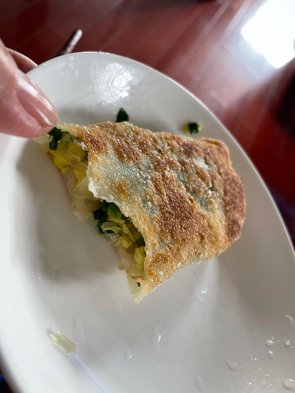 吹弹可破的韭菜盒子