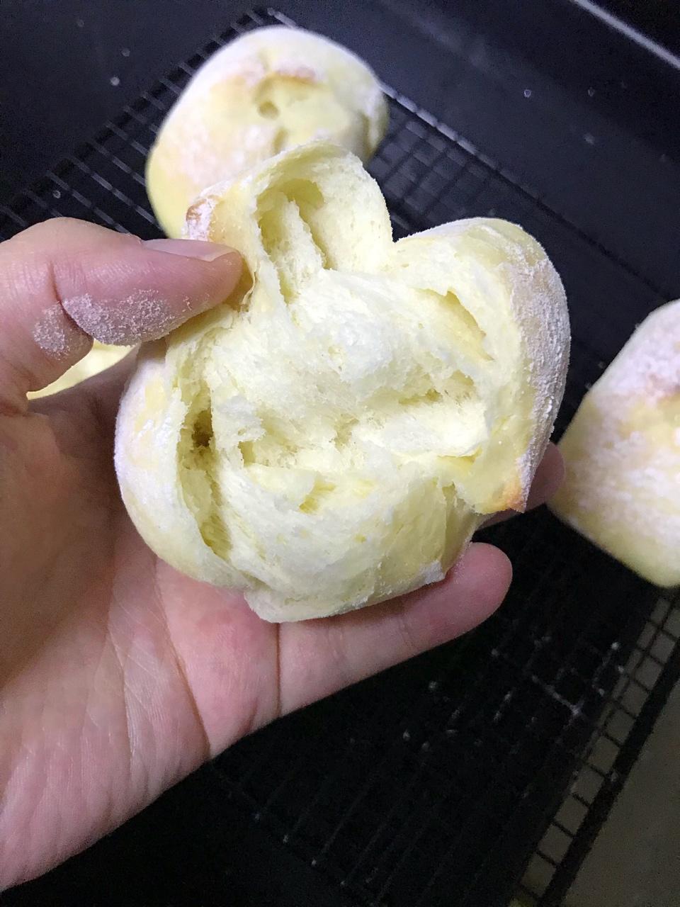 软到不知所措的牛奶卷