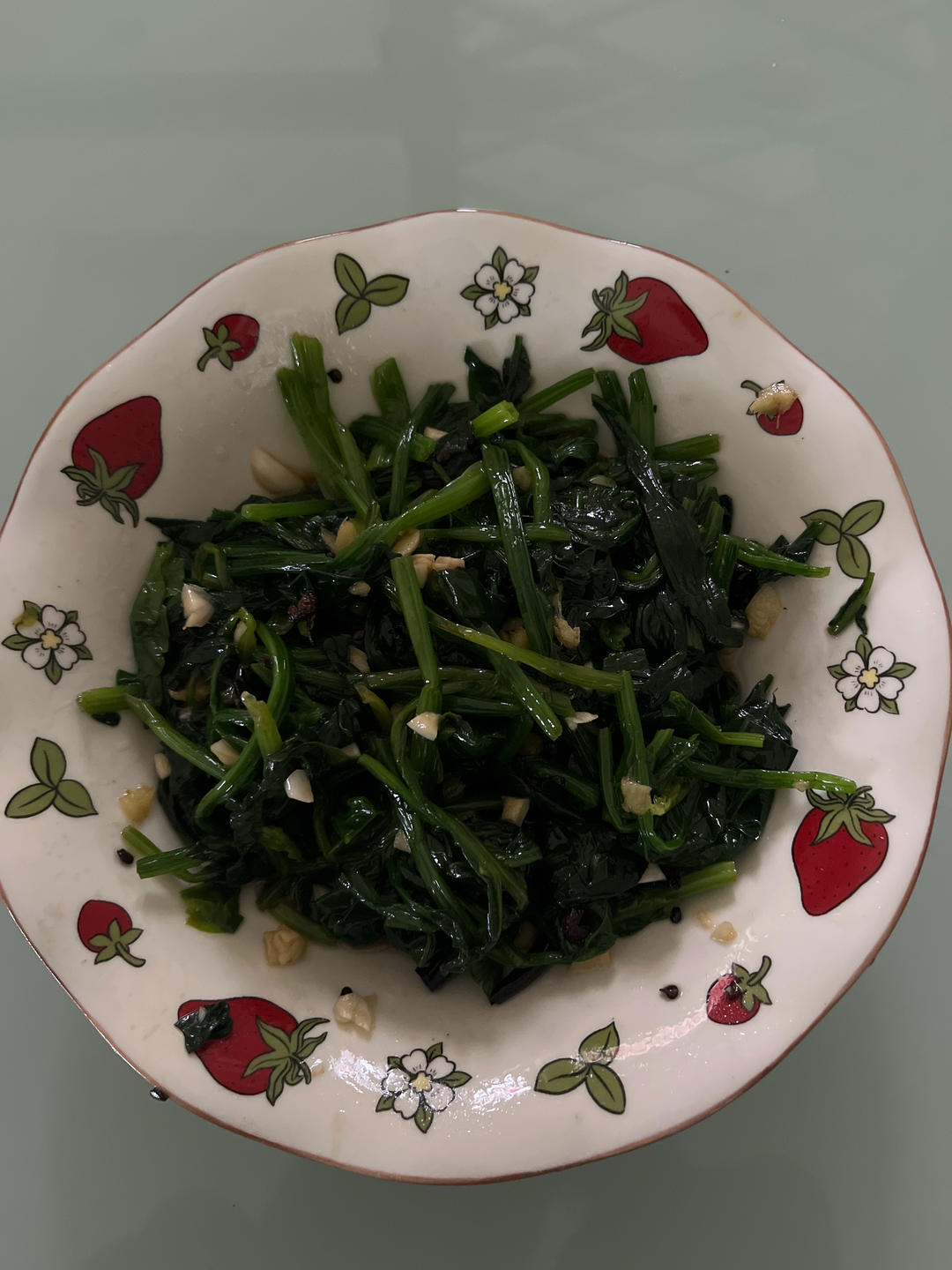 凉拌菠菜(家传秘方)