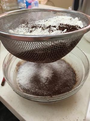 豆乳巧克力豆纸杯蛋糕（纯素）的做法 步骤2