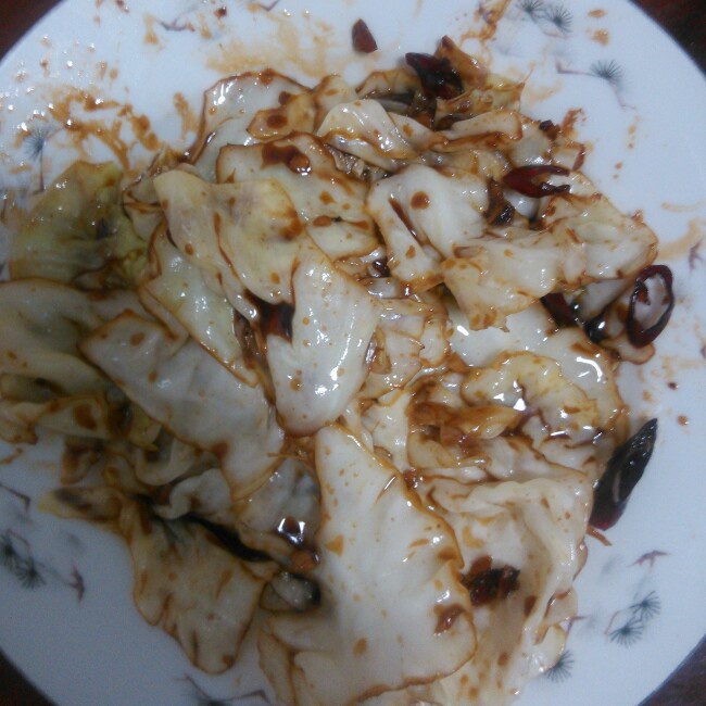 阿婆手撕包菜