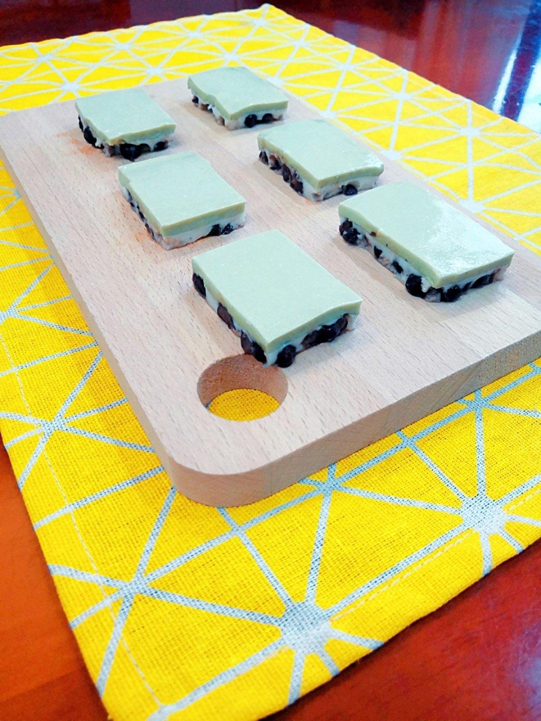 网红原谅色之双色抹茶椰香红豆奶冻