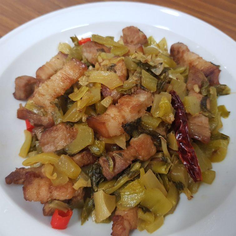 烤肉口感！酸菜炒五花肉