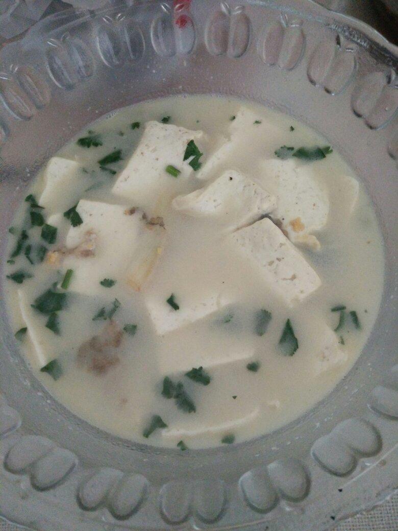 厨师长教你：“鲫鱼豆腐汤”的家常做法，满满的烹饪原理