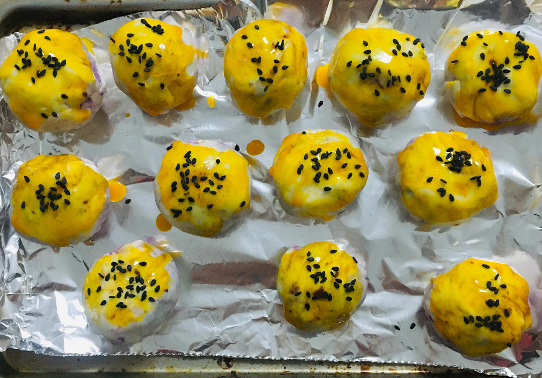 紫薯爆浆芝士球