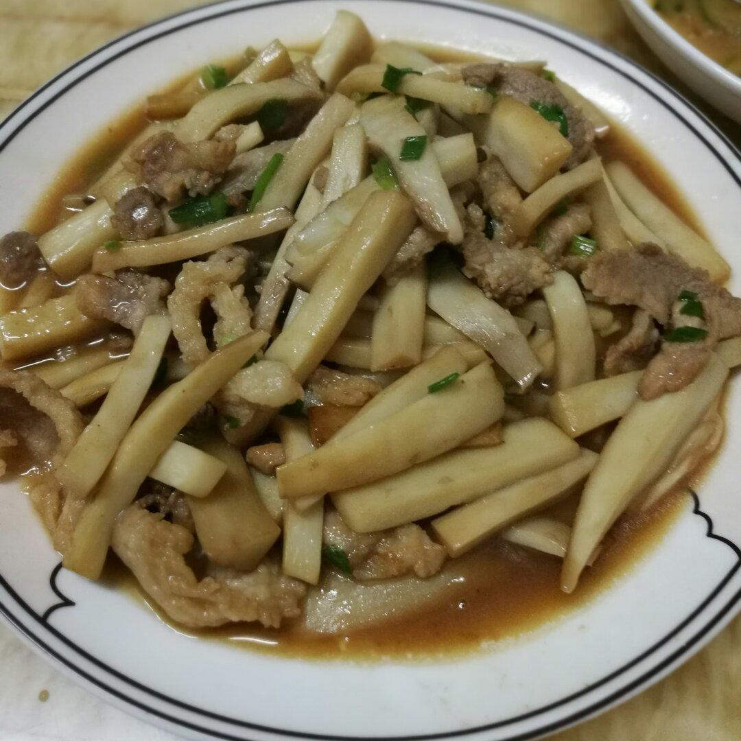 杏鲍菇炒肉片