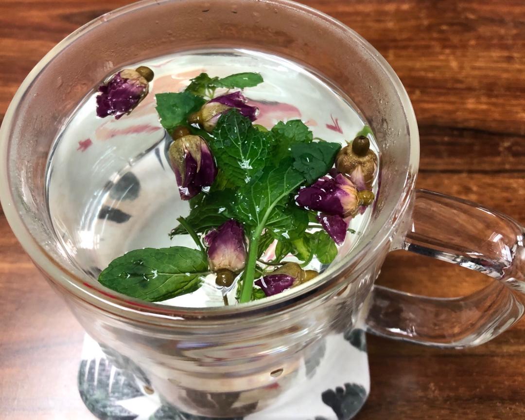 玫瑰薄荷茶的做法