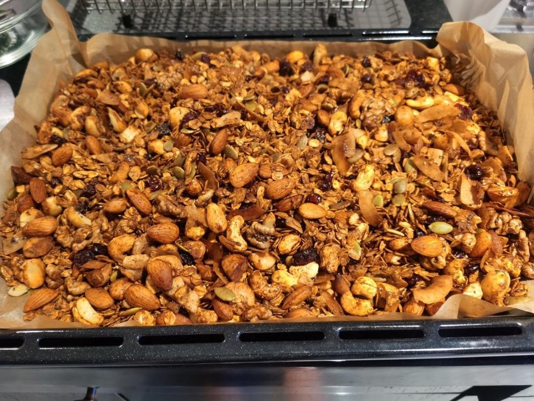 Granola（格兰诺拉麦片）