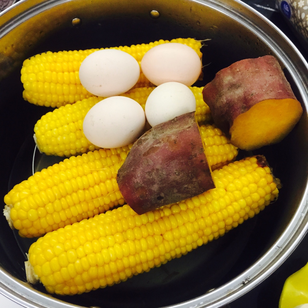 蒸玉米番薯馒头