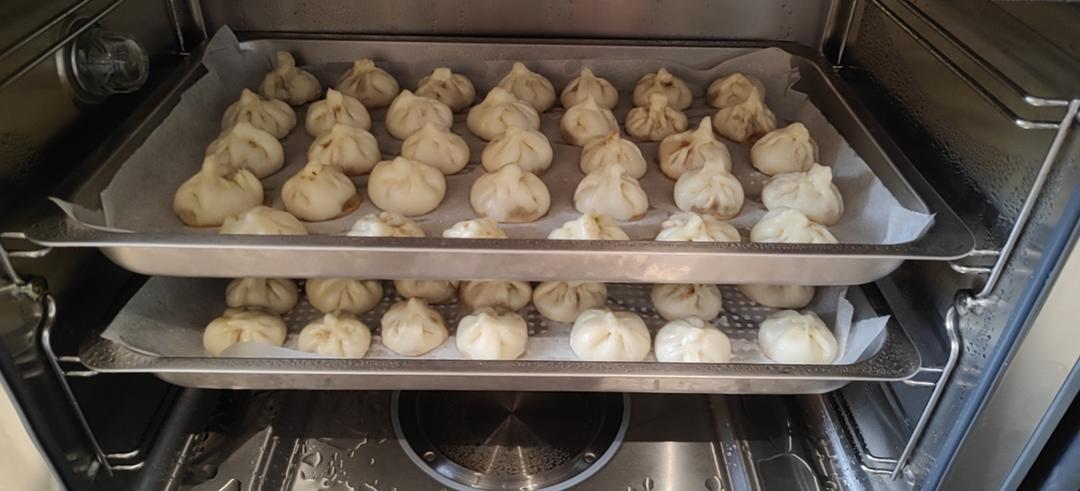 一口一个的鲜肉小包子