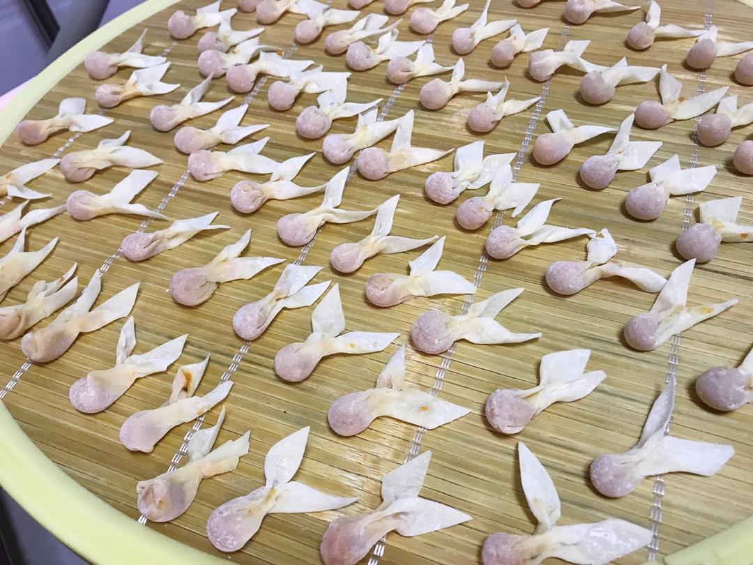 鲜虾胡萝卜小馄饨～宝宝食谱