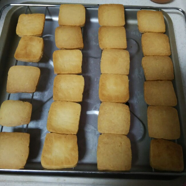 【炼乳脆饼•硬】非常简单的硬饼干