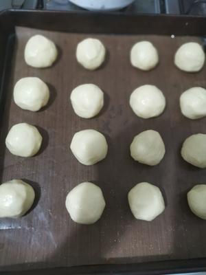 巴西芝士面包球（Pão de Queijo)，无麸质过分简单的面包。的做法 步骤7