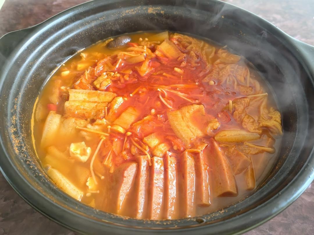 韩国五花肉泡菜锅(吃得汤都不剩)