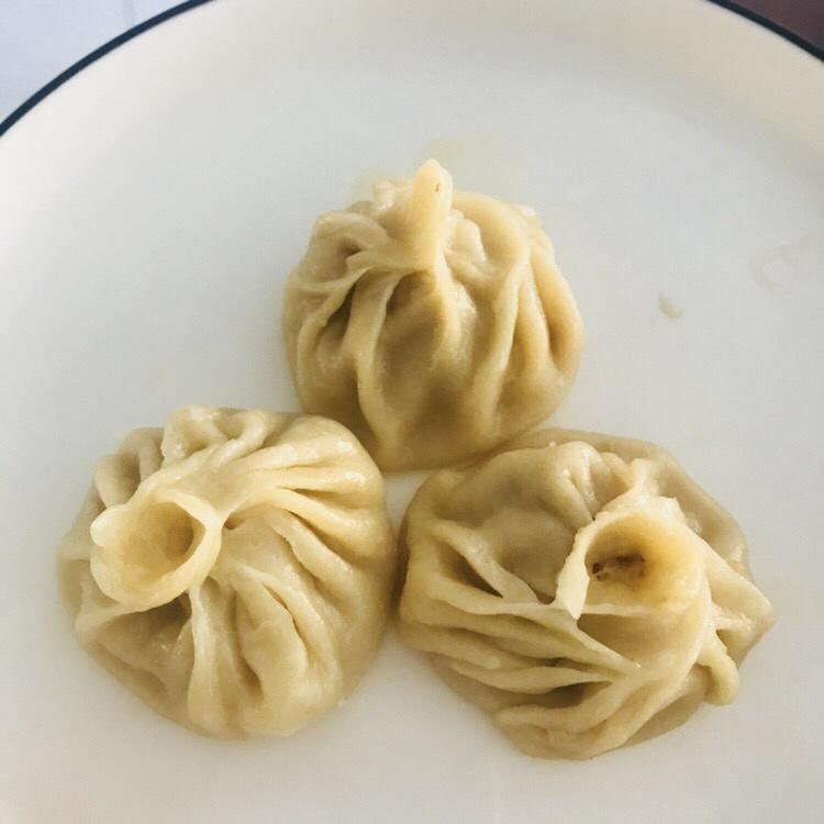 鸡汁灌汤包