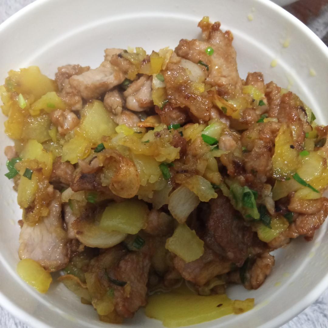 土豆片炒肉