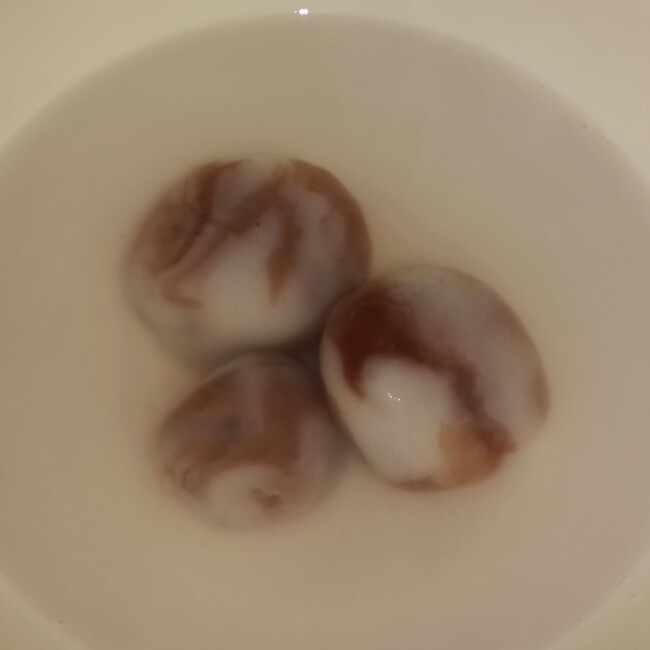 看上去以假乱真的雨花石汤圆