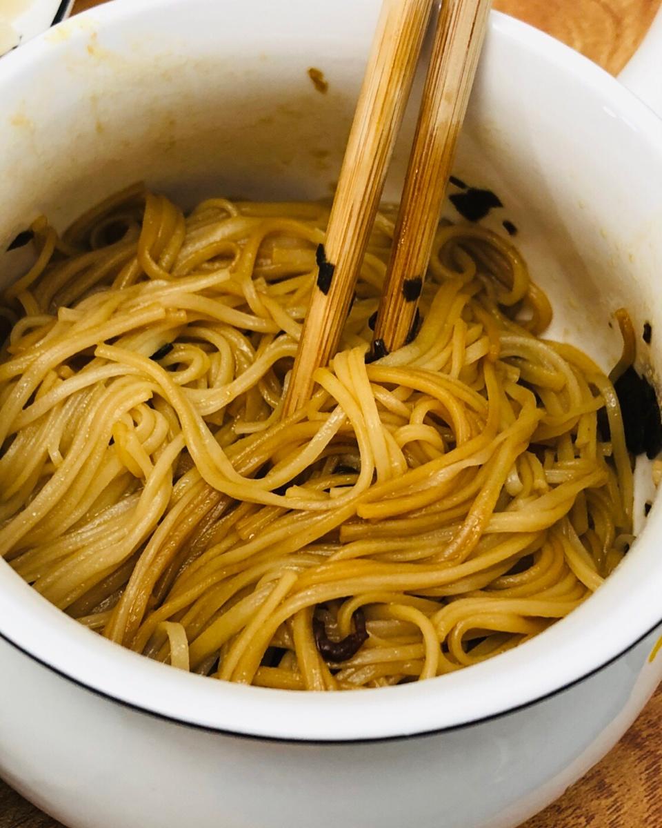 小快手葱油拌面