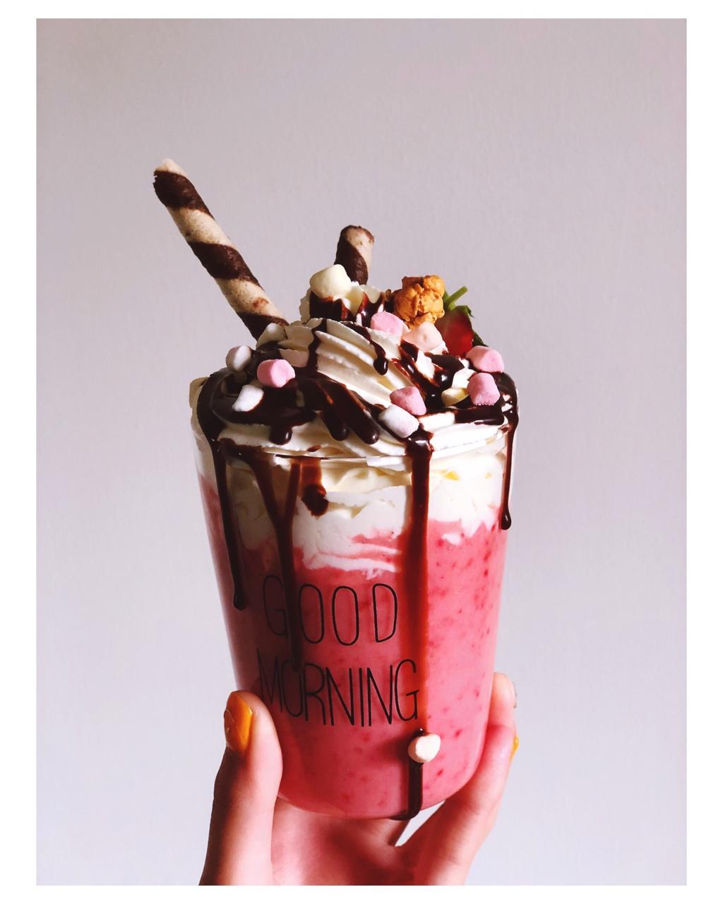 一宝mama做的巧克力奶油可乐杯oldfashionedcokefloat