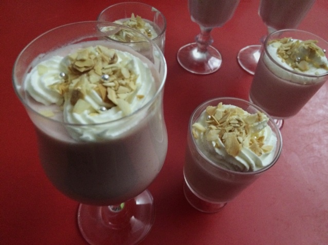 草莓慕斯 Strawberry mousse