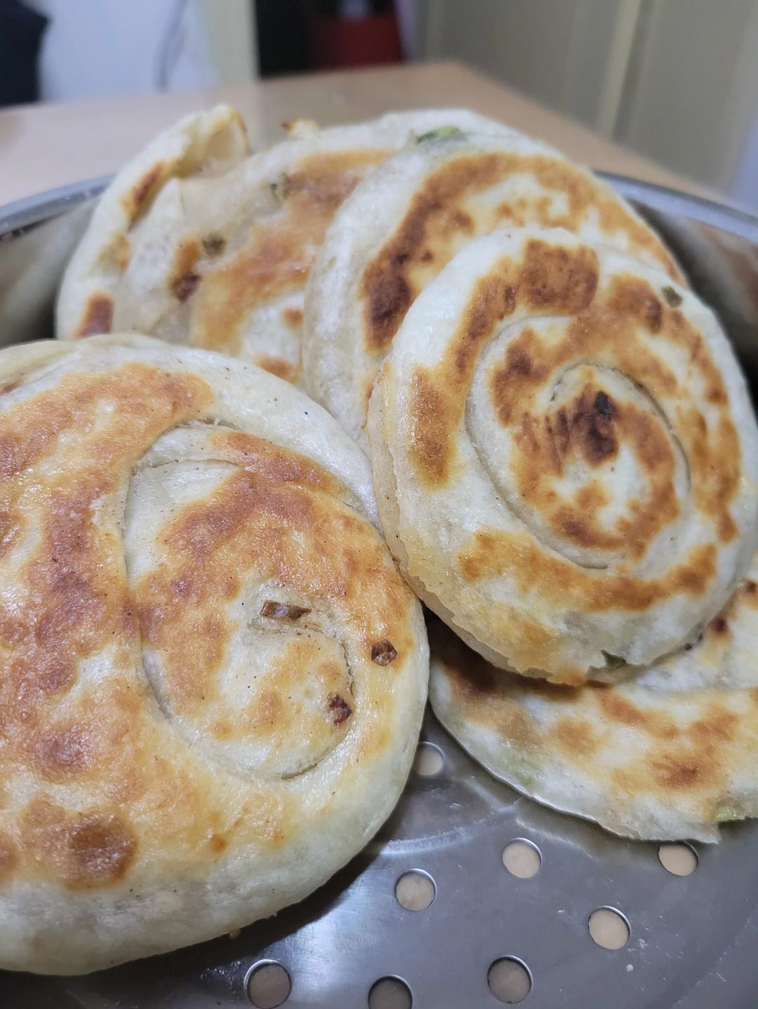 上海葱油饼-酥到掉渣
