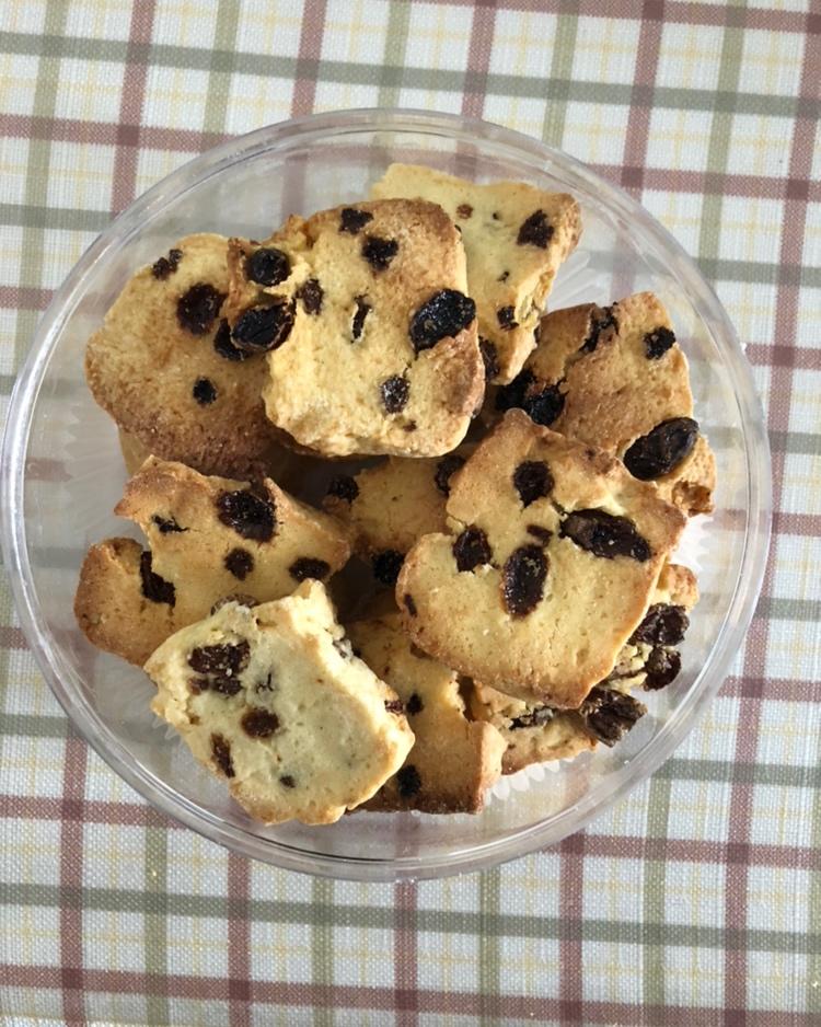 雅萱_60mq做的宝宝零食系列～葡萄干奶酥