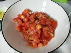 番茄羊肉卷煲的做法 步骤2