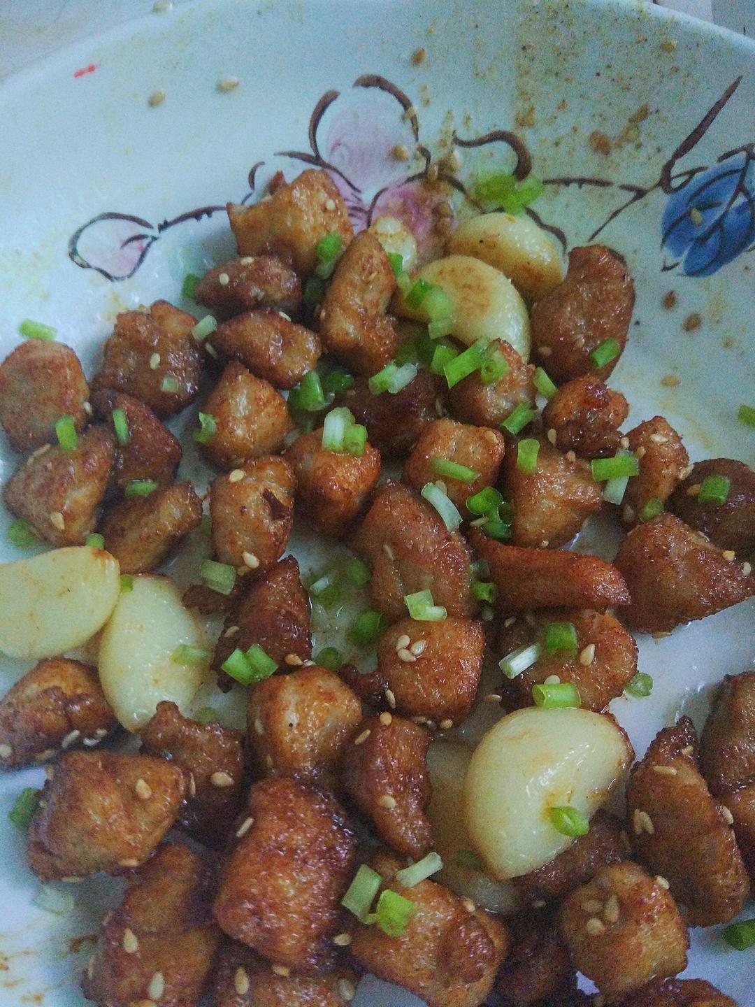 香蒜孜然猪肉粒-解馋神器