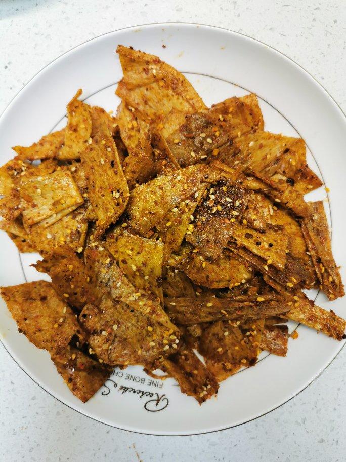 炒鸡好吃的自制辣条