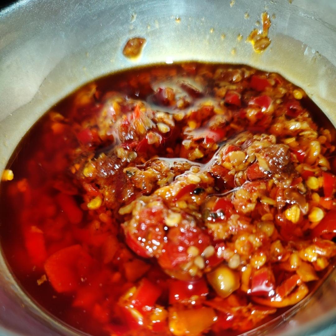 【蒜蓉辣椒酱】比烧烤店还好吃的自制辣酱