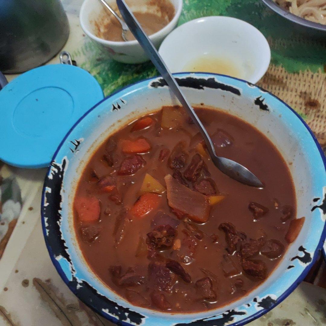 番茄土豆炖牛腩