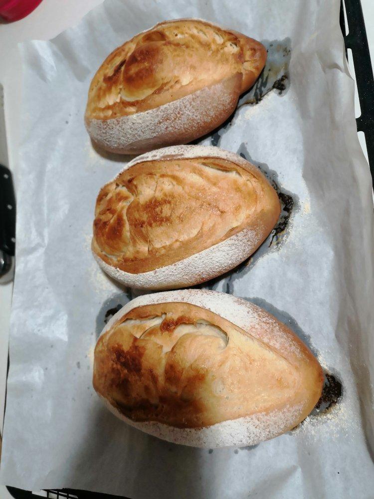 糯米蓓蓓做的法式全麦脆皮面包