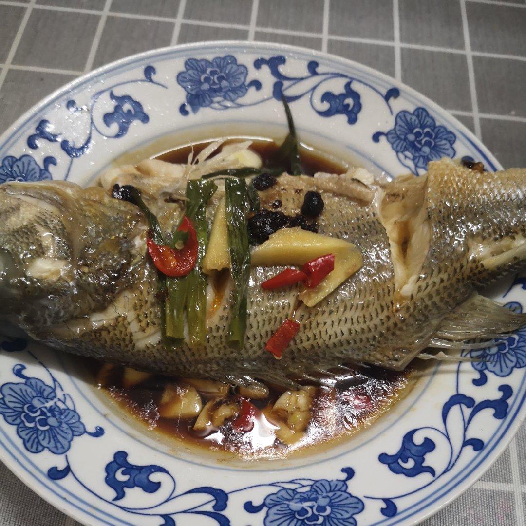 清蒸鲈鱼