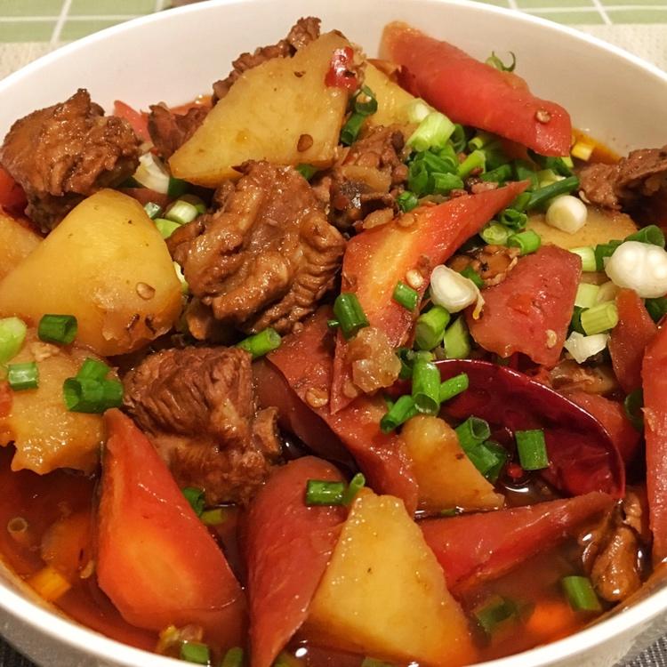 川味土豆烧排骨