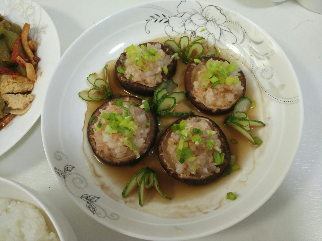 香菇蒸虾盏