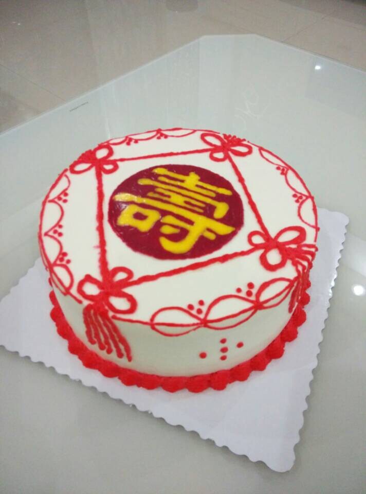 鲜奶油草莓蛋糕