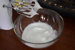 超详细TIPS—自制超美味牛轧糖（熬糖版），秒杀棉花糖版的做法 步骤2