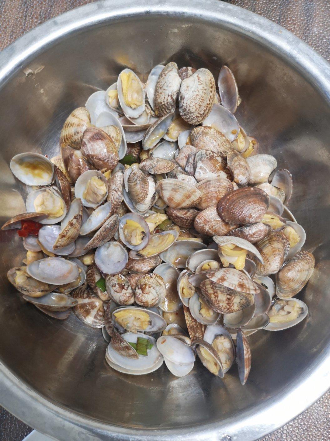 彩椒炒花蛤J_小葱’S