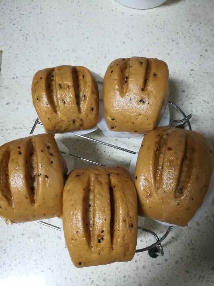 有料的红糖馒头（土豪包）