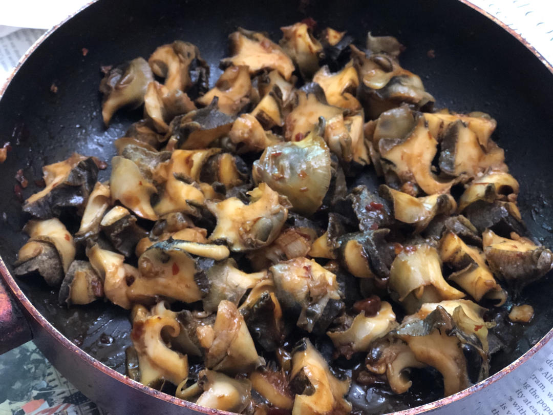香辣椒盐炒螺肉