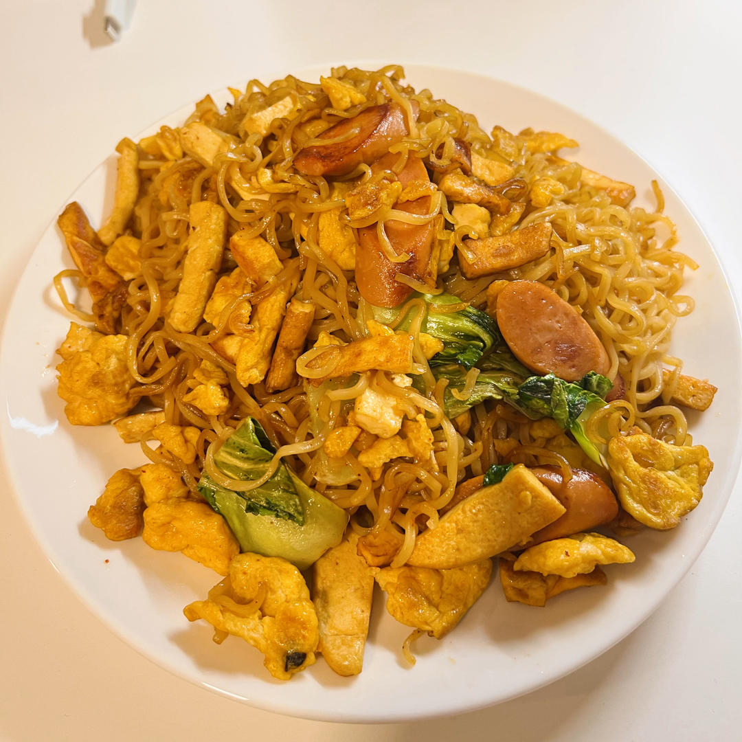路边摊风味炒方便面