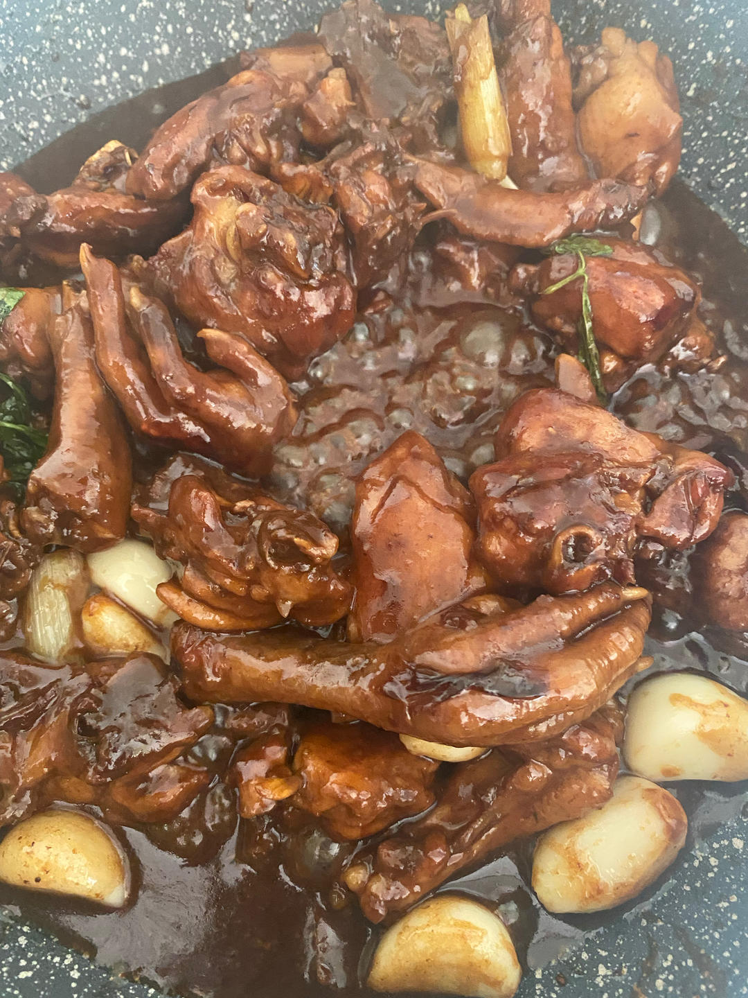 广式三杯鸡 肉香味浓 做法简单